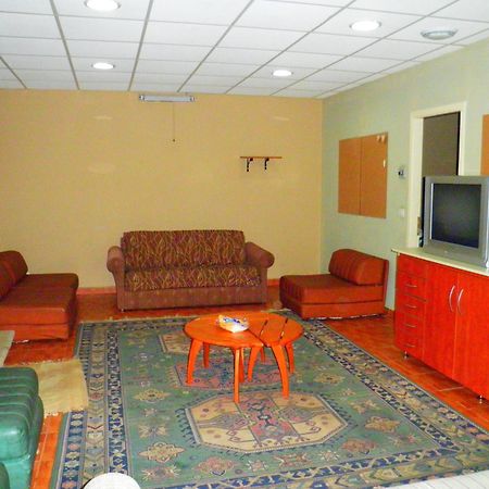 Stone Chalets Fārayyā Kültér fotó