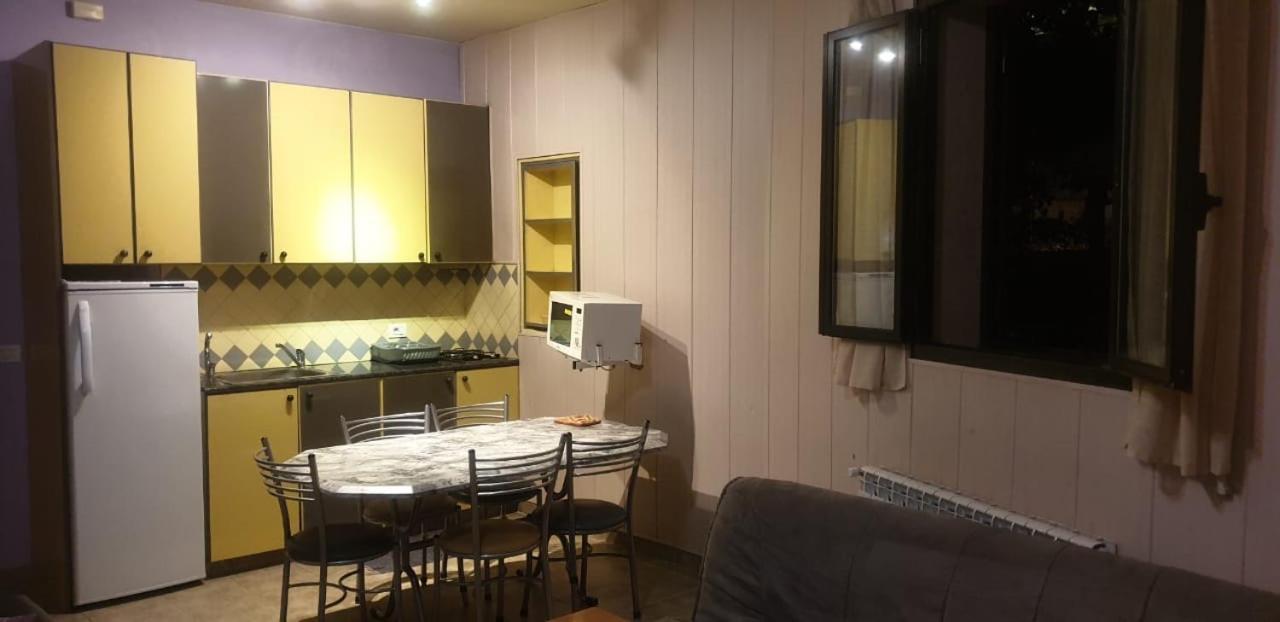 Stone Chalets Fārayyā Kültér fotó