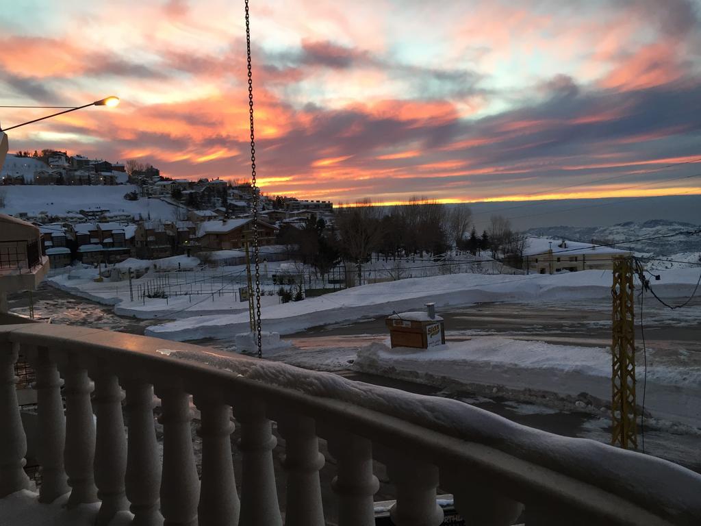 Stone Chalets Fārayyā Kültér fotó